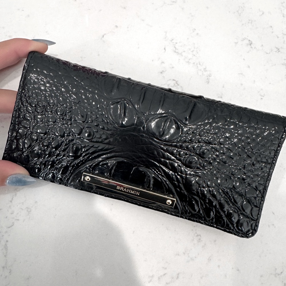 NWT Brahmin Anita classic Black wallet